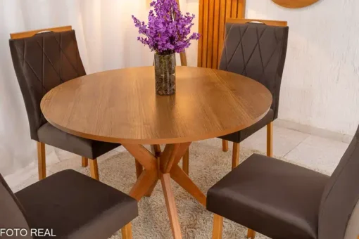 Mesa de Jantar Simpatia Tampo Redondo 108×108 Cinamomo 4 Cad. Lisboa Veludo Marrom Madeira Maciça - Imagem 3