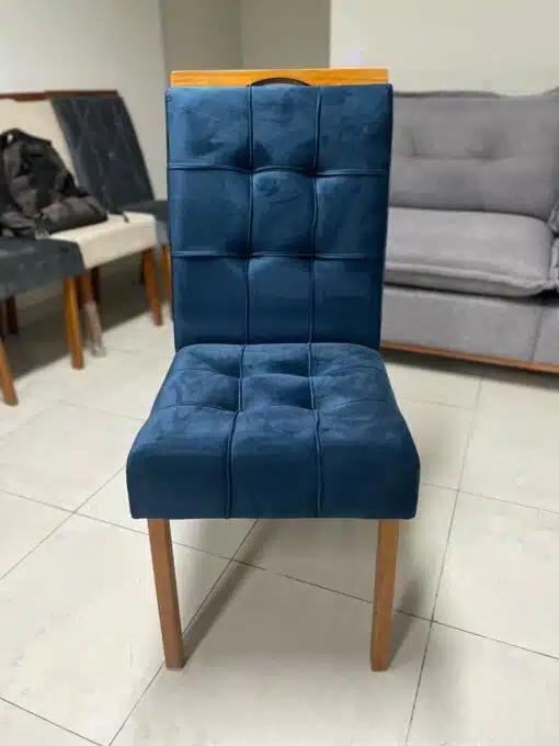 Mesa Salinas 90 Cinamomo/Off White com 4 Cadeiras Sophia Veludo Azul – AVALON DECOR + WM DECOR - Imagem 2