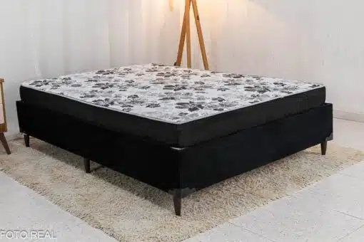 Box Casal Zeus Sued Preto + Colchão Casal Santé D33 138x188x15 Nosso Sonho
