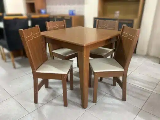 Mesa Giovana 90x90 c/4 Cadeiras Elane - Naturale