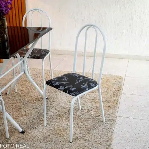 Mesa de Cozinha Base Cabo Frio Branca Tampo Preto Pedra 100x60 4 Cadeiras Ubatuba Branca Assento Preto - Teixeira - Imagem 3