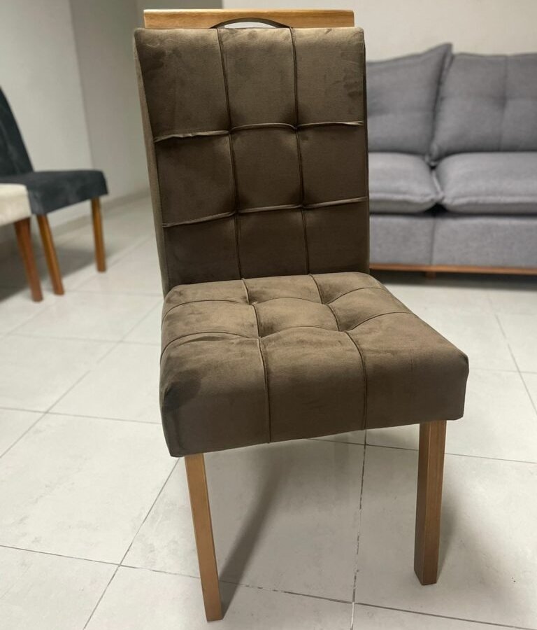 Mesa Athenas 120 Amêndoa Clean com 4 Cadeiras Sophia Veludo Marrom – LOPAS + WM DECOR - Imagem 2